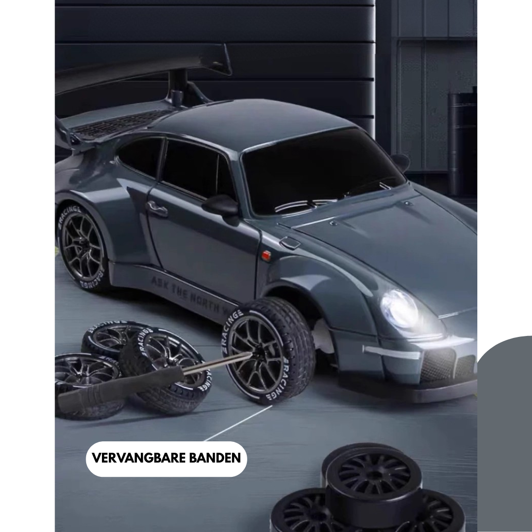 Livista Snelle RC Drift Auto 1:24 – Drift Raceauto met 4WD – Afstandsbestuurbare Auto – 20 km/h – LED Verlichting – 3 Oplaadbare Accu’s – Driftbanden – Zwart